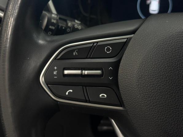 Hyundai Santa Fe IV с пробегом 2019 года, цена 3 490 000 рублей, 75000 км, внедорожник, Автокод Объявления
