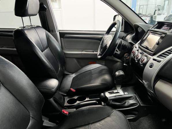 Mitsubishi Pajero Sport II Рестайлинг с пробегом 2015 года, цена 1 850 000 рублей, 226469 км, внедорожник, Автокод Объявления
