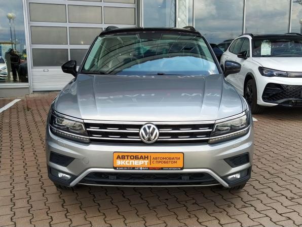 Volkswagen Tiguan II с пробегом 2018 года, цена 2 799 000 рублей, 97500 км, внедорожник, Автокод Объявления