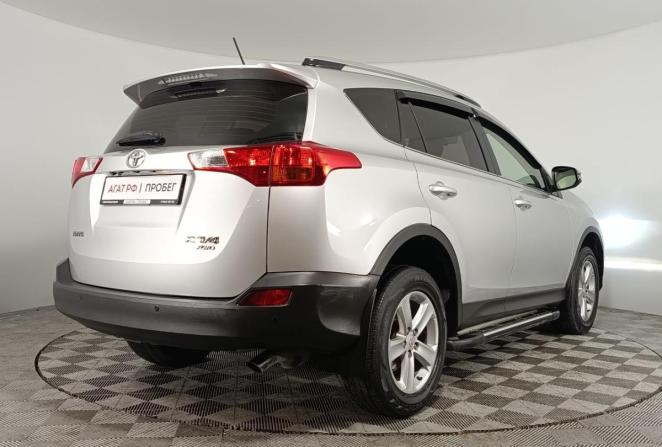 Toyota RAV4 IV (XA40) с пробегом 2014 года, цена 1 825 000 рублей, 200560 км, внедорожник, Автокод Объявления