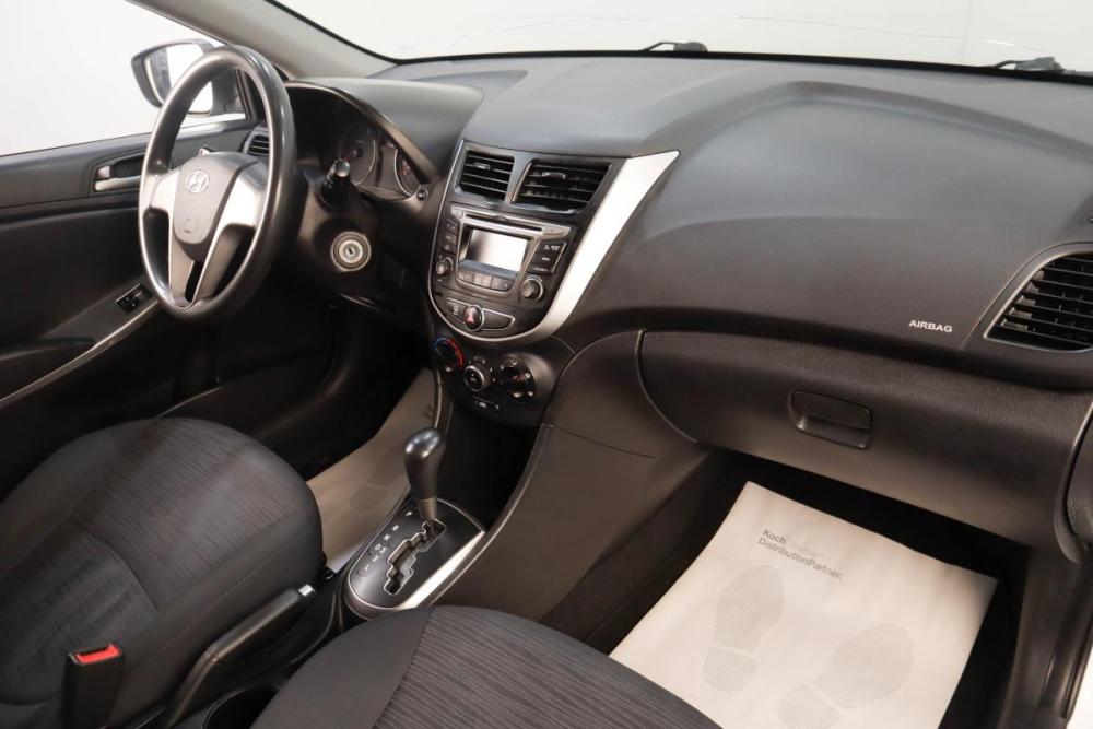 Hyundai Solaris I Рестайлинг Челябинск  - изображение 11