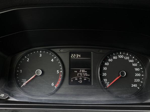 Volkswagen Caravelle T6 с пробегом 2017 года, цена 1 899 000 рублей, 275724 км, минивэн, Автокод Объявления