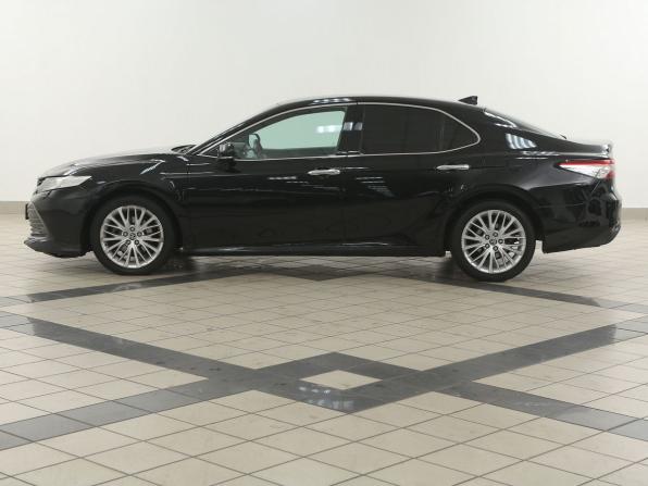 Toyota Camry VIII (XV70) с пробегом 2020 года, цена 2 295 000 рублей, 227000 км, седан, Автокод Объявления
