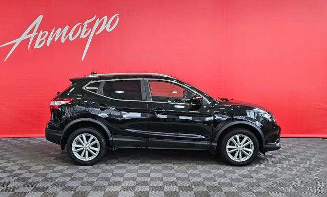Nissan Qashqai II с пробегом 2017 года, цена 1 619 000 рублей, 94798 км, внедорожник, Автокод Объявления