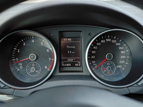 Volkswagen Golf VI с пробегом 2012 года, цена 819 000 рублей, 151388 км, хэтчбек, Автокод Объявления