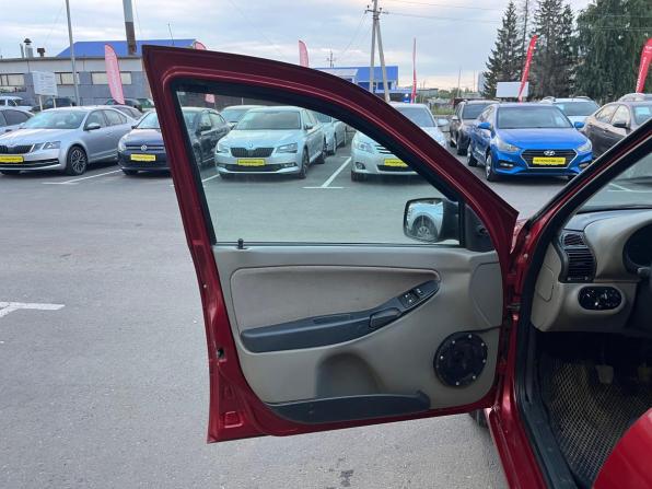 Lada (ВАЗ) Kalina I с пробегом 2009 года, цена 300 000 рублей, 183103 км, седан, Автокод Объявления