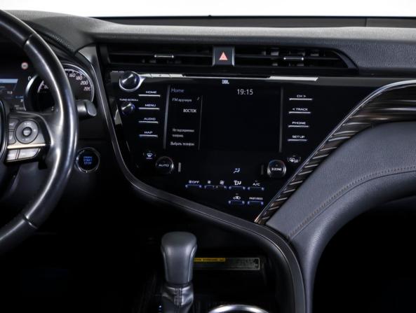 Toyota Camry VIII (XV70) с пробегом 2020 года, цена 3 140 000 рублей, 107614 км, седан, Автокод Объявления