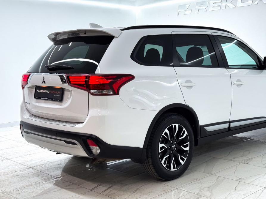 Mitsubishi Outlander III Рестайлинг 3 Уфа  - изображение 28