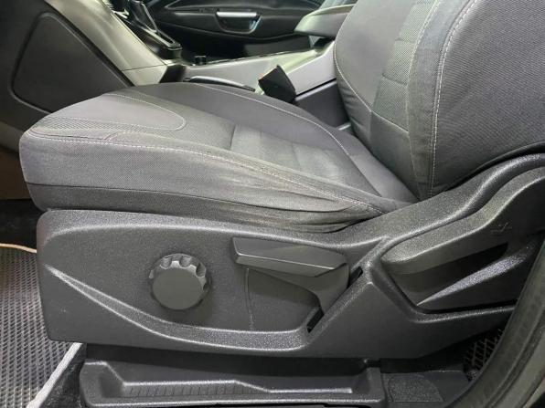 Ford Kuga II с пробегом 2014 года, цена 1 020 000 рублей, 246332 км, внедорожник, Автокод Объявления