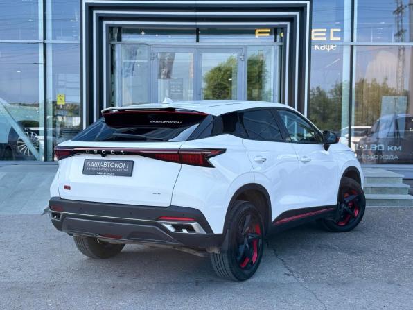 Omoda C5 I с пробегом 2023 года, цена 1 990 000 рублей, 50500 км, внедорожник, Автокод Объявления