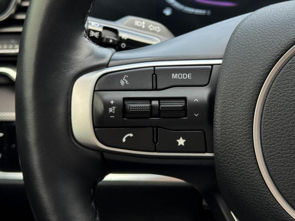 Kia Sportage V с пробегом 2023 года, цена 3 749 000 рублей, 12023 км, внедорожник, Автокод Объявления
