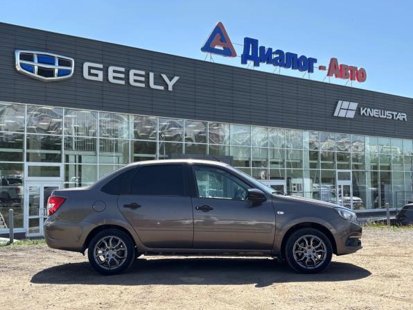 Lada (ВАЗ) Granta I Рестайлинг с пробегом 2019 года, цена 550 000 рублей, 183000 км, седан, Автокод Объявления