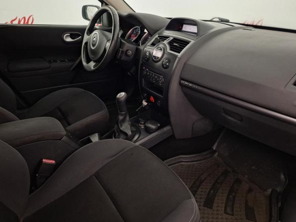 Renault Megane II Рестайлинг с пробегом 2008 года, цена 365 000 рублей, 293464 км, седан, Автокод Объявления