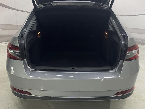 Новый Skoda Superb III Рестайлинг 2025 года, цена 3 149 000 рублей, лифтбек, Автокод Объявления