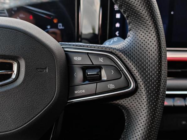 Geely Coolray I Рестайлинг с пробегом 2024 года, цена 2 120 000 рублей, 33270 км, внедорожник, Автокод Объявления