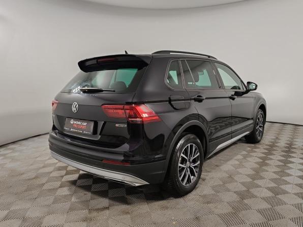 Volkswagen Tiguan II с пробегом 2019 года, цена 2 655 000 рублей, 112049 км, внедорожник, Автокод Объявления