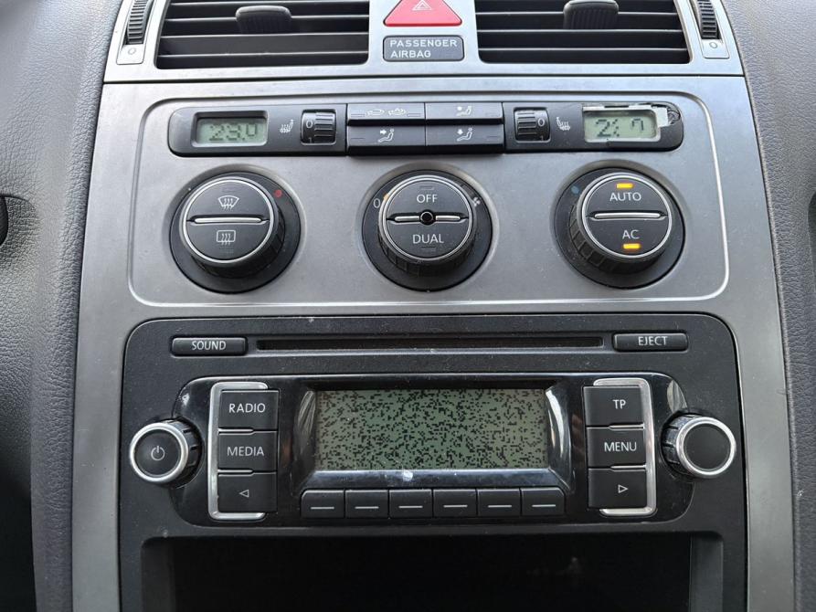 Volkswagen Touran I Рестайлинг Москва  - изображение 13