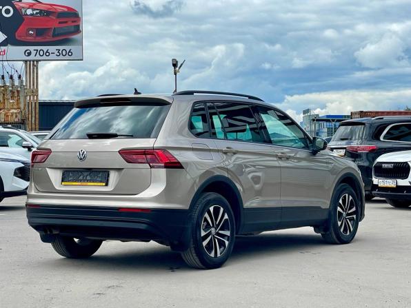 Volkswagen Tiguan II с пробегом 2019 года, цена 2 219 000 рублей, 136500 км, внедорожник, Автокод Объявления