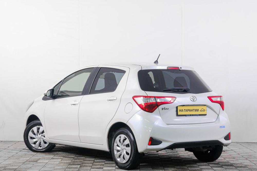 Toyota Vitz III (XP130) Рестайлинг 2 Кемерово  - изображение 5
