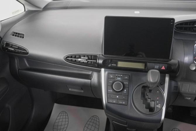 Toyota Wish II с пробегом 2009 года, цена 1 299 000 рублей, 115000 км, минивэн, Автокод Объявления