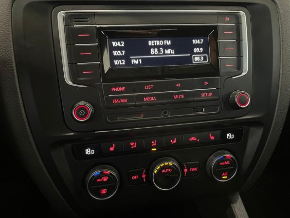 Volkswagen Jetta VI Рестайлинг с пробегом 2016 года, цена 1 189 000 рублей, 142406 км, седан, Автокод Объявления