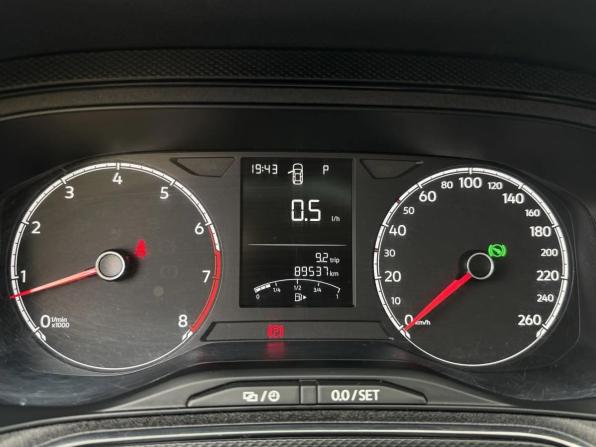 Volkswagen Polo VI с пробегом 2021 года, цена 1 549 000 рублей, 89537 км, лифтбек, Автокод Объявления