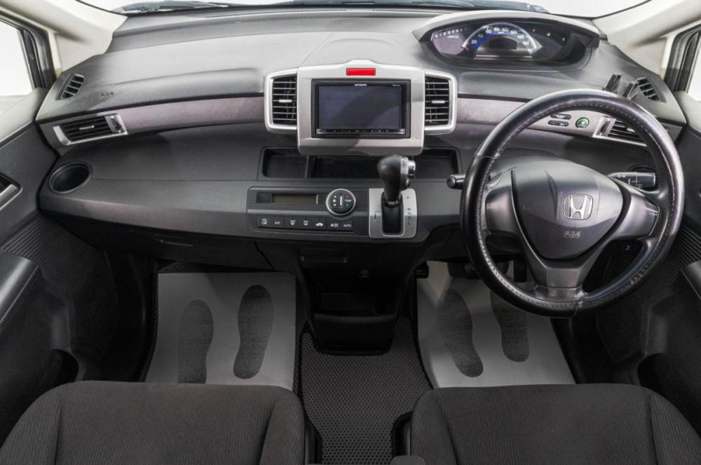 Honda Freed I Барнаул  - изображение 11