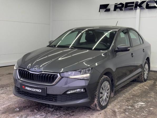 Skoda Rapid II с пробегом 2022 года, цена 2 149 000 рублей, 43718 км, лифтбек, Автокод Объявления
