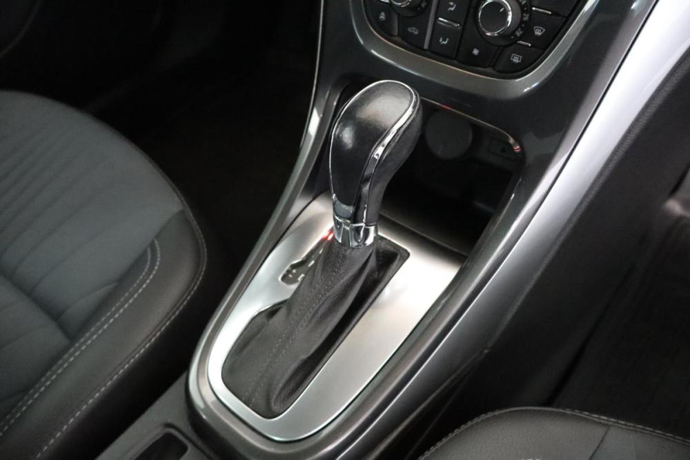 Opel Astra J Рестайлинг Санкт-Петербург  - изображение 10