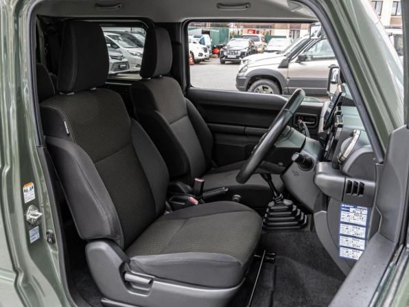Suzuki Jimny IV с пробегом 2019 года, цена 1 320 000 рублей, 117945 км, внедорожник, Автокод Объявления