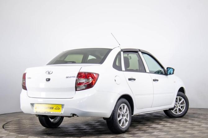 Lada (ВАЗ) Granta I с пробегом 2015 года, цена 629 000 рублей, 68256 км, седан, Автокод Объявления