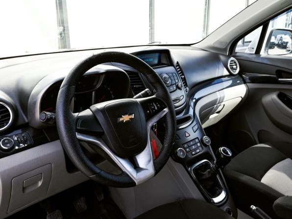 Chevrolet Orlando I с пробегом 2013 года, цена 1 050 000 рублей, 116153 км, компактвэн, Автокод Объявления