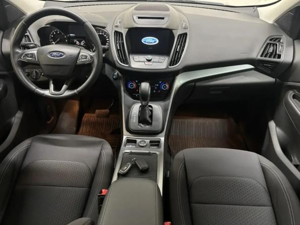 Ford Kuga II Рестайлинг с пробегом 2018 года, цена 1 609 000 рублей, 146000 км, внедорожник, Автокод Объявления