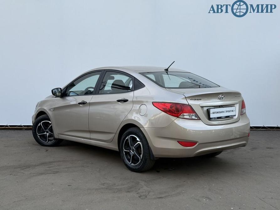 Hyundai Solaris I Москва  - изображение 7