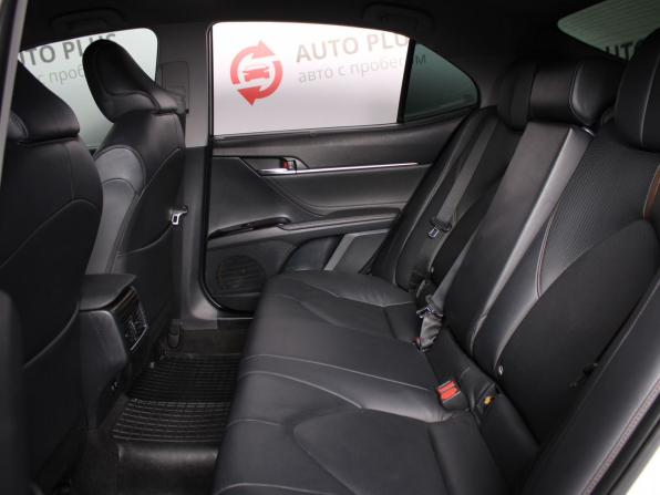 Toyota Camry VIII (XV70) с пробегом 2019 года, цена 2 680 000 рублей, 106000 км, седан, Автокод Объявления
