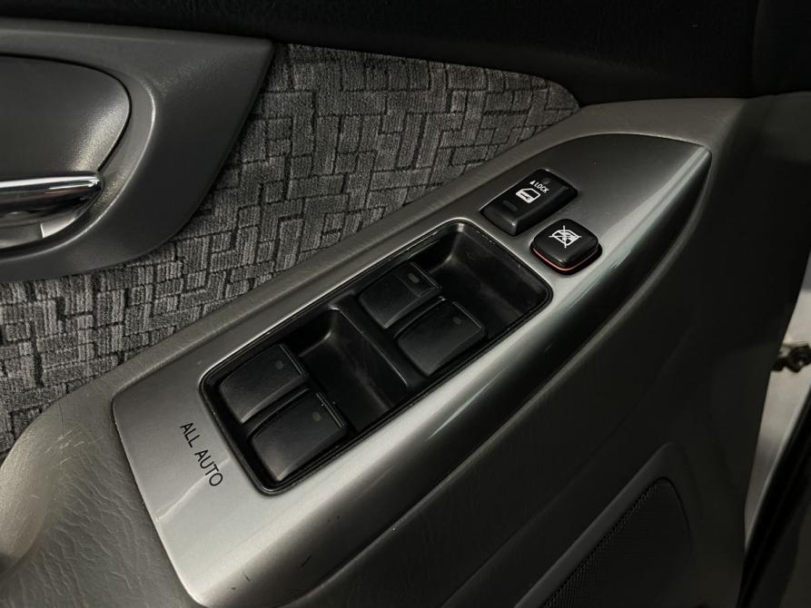 Toyota Land Cruiser Prado 120 Series Рестайлинг Великий Новгород  - изображение 18