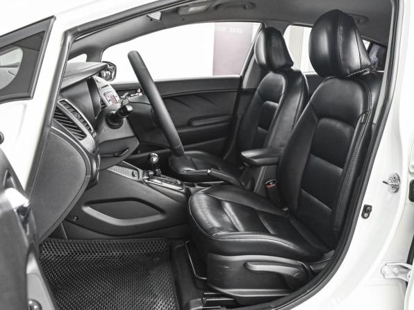 Kia Cerato III Рестайлинг (Classic) с пробегом 2018 года, цена 1 418 000 рублей, 184095 км, седан, Автокод Объявления