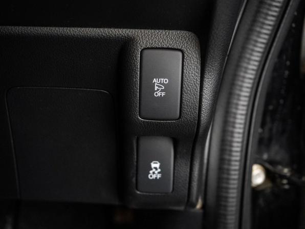 Honda N-BOX I Рестайлинг с пробегом 2017 года, цена 725 000 рублей, 75112 км, микровэн, Автокод Объявления