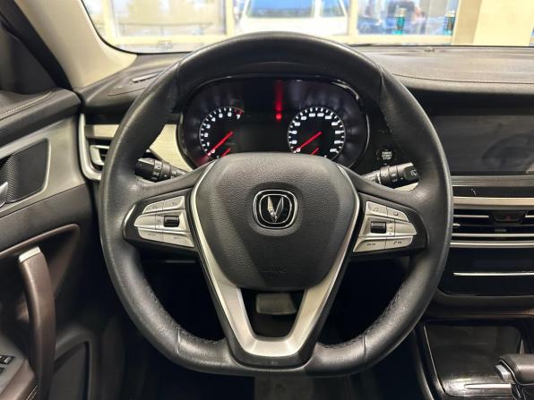 Changan CS35 Plus I с пробегом 2019 года, цена 1 340 000 рублей, 131000 км, внедорожник, Автокод Объявления