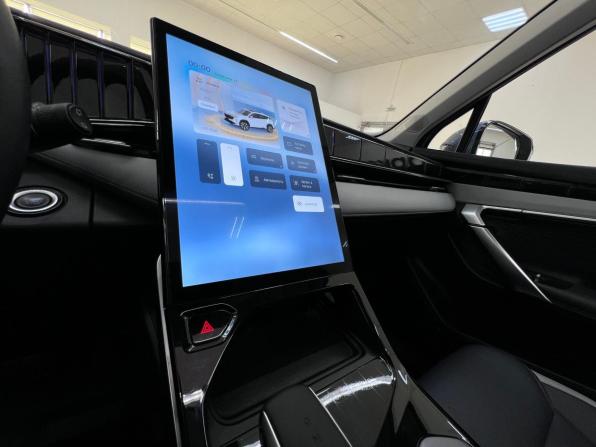 Geely Atlas II с пробегом 2025 года, цена 3 200 000 рублей, 12837 км, внедорожник, Автокод Объявления