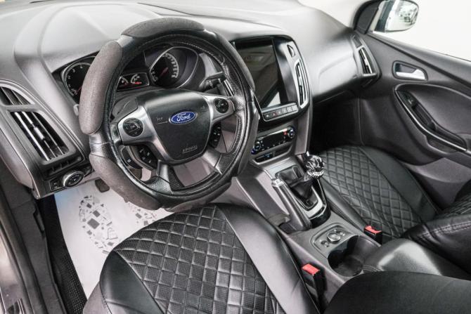 Ford Focus II Рестайлинг с пробегом 2011 года, цена 749 000 рублей, 221000 км, хэтчбек, Автокод Объявления