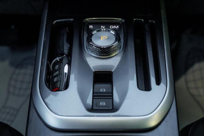Haval Jolion I Рестайлинг с пробегом 2024 года, цена 2 248 000 рублей, 11910 км, внедорожник, Автокод Объявления