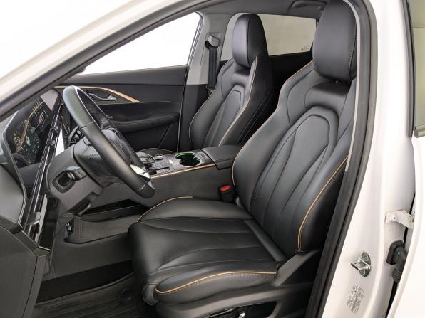 Omoda C5 I с пробегом 2024 года, цена 1 575 000 рублей, 88952 км, внедорожник, Автокод Объявления