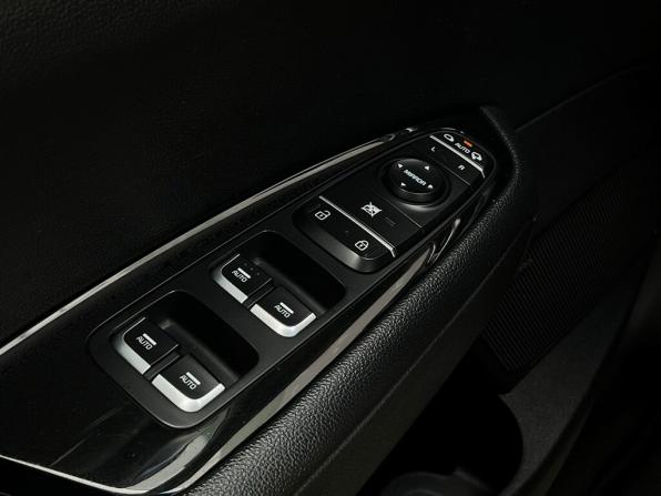 Kia Optima IV с пробегом 2018 года, цена 1 859 600 рублей, 161447 км, седан, Автокод Объявления