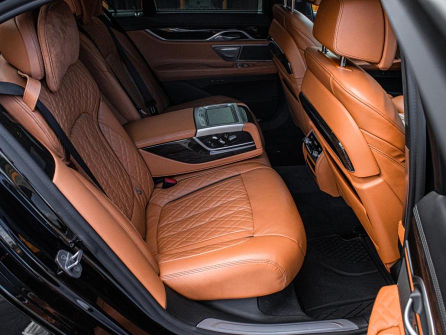 BMW 7 серии VI (G11/G12) Рестайлинг Москва  - изображение 8