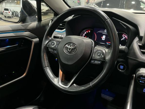 Toyota RAV4 V (XA50) с пробегом 2021 года, цена 3 480 000 рублей, 82810 км, внедорожник, Автокод Объявления