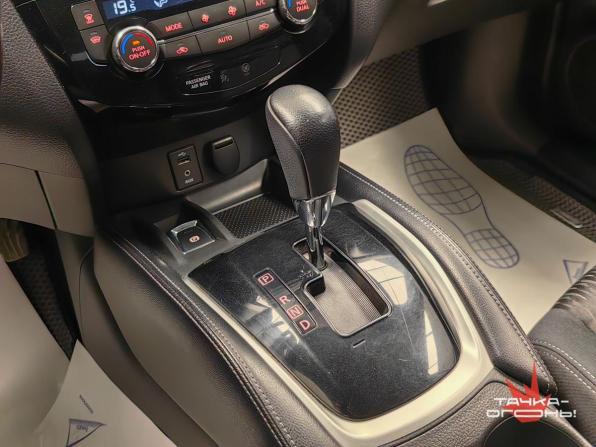Nissan X-Trail III Рестайлинг с пробегом 2020 года, цена 2 330 000 рублей, 135000 км, внедорожник, Автокод Объявления