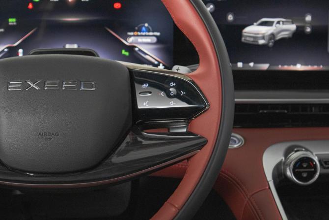 Exeed RX с пробегом 2023 года, цена 3 409 000 рублей, 5000 км, внедорожник, Автокод Объявления