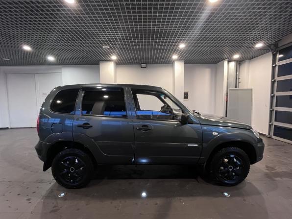 Chevrolet Niva I Рестайлинг с пробегом 2011 года, цена 461 000 рублей, 194550 км, внедорожник, Автокод Объявления