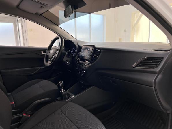 Hyundai Solaris II Рестайлинг с пробегом 2020 года, цена 1 190 000 рублей, 193051 км, седан, Автокод Объявления